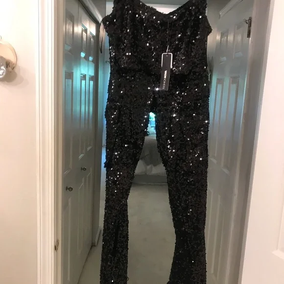 NWT 2 Pc Sequin Pants & Cropped Top Set - Black.  Available in Small. - Picture 5 of 10